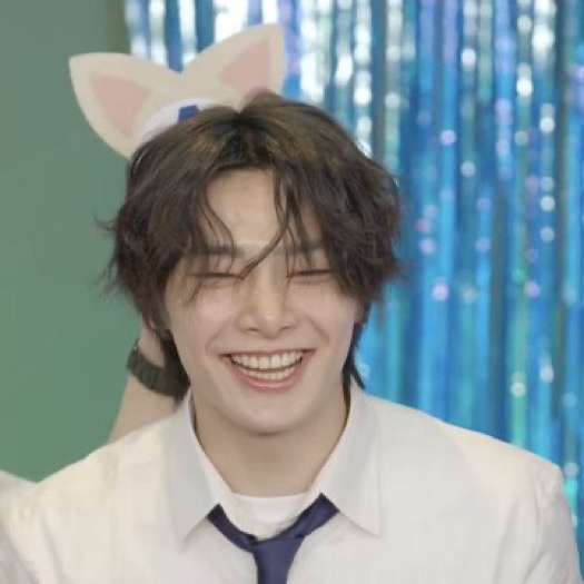 I.N (Stray Kids)的幕後花絮