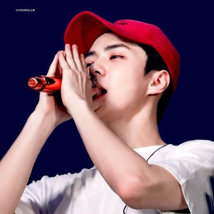 Behind-the-scenes cut of Sehun (EXO)