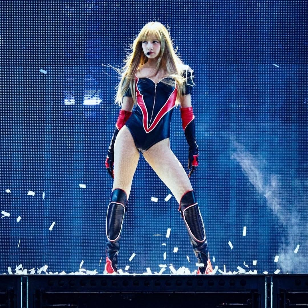 Lisa (BLACKPINK)的幕後花絮