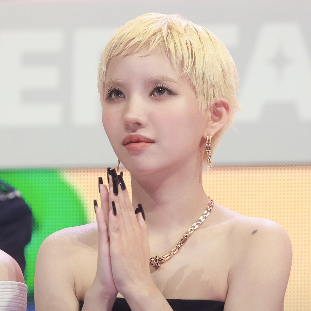 Latest photo of Soyeon (i-dle)