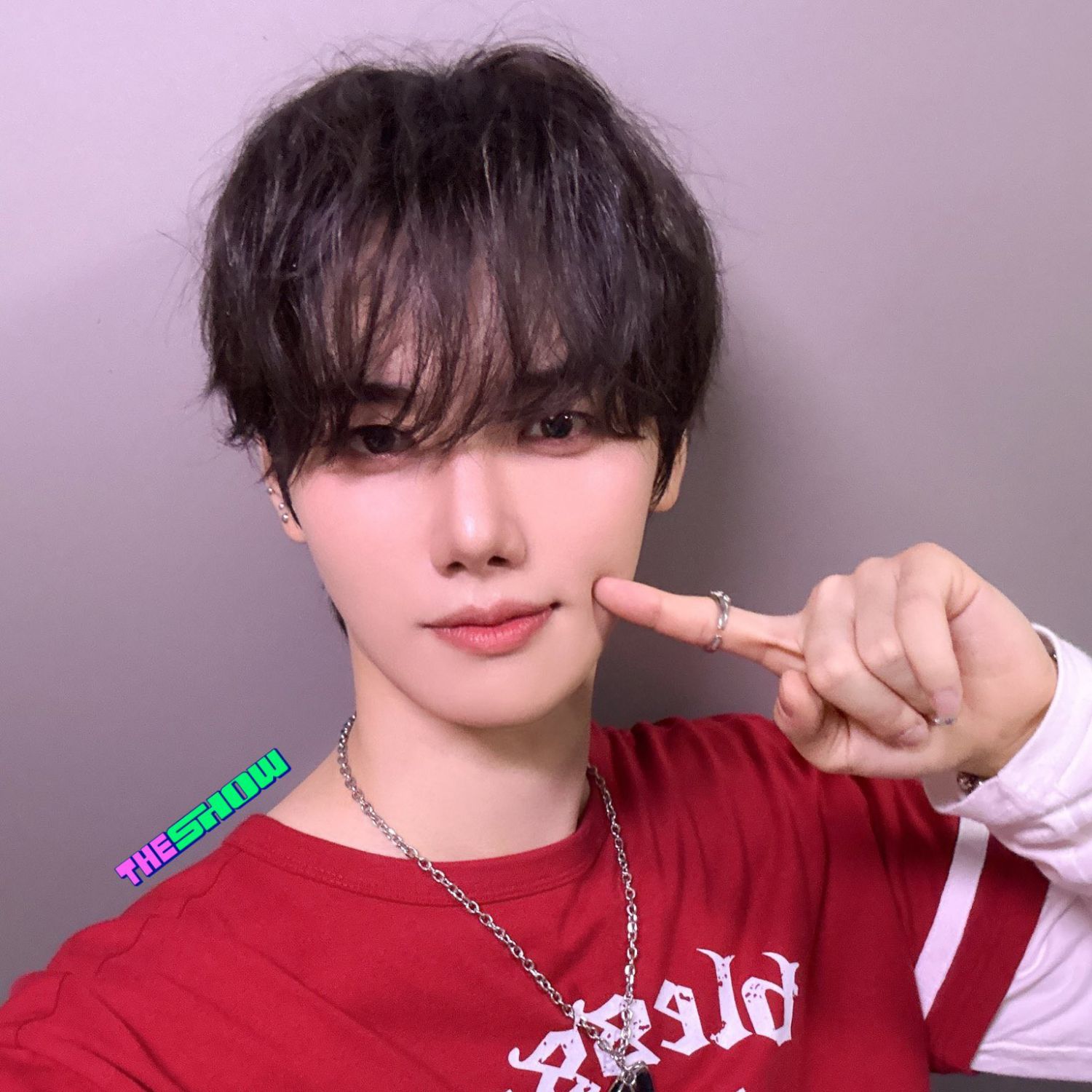 Recent activity shot of Minhee (CRAVITY)