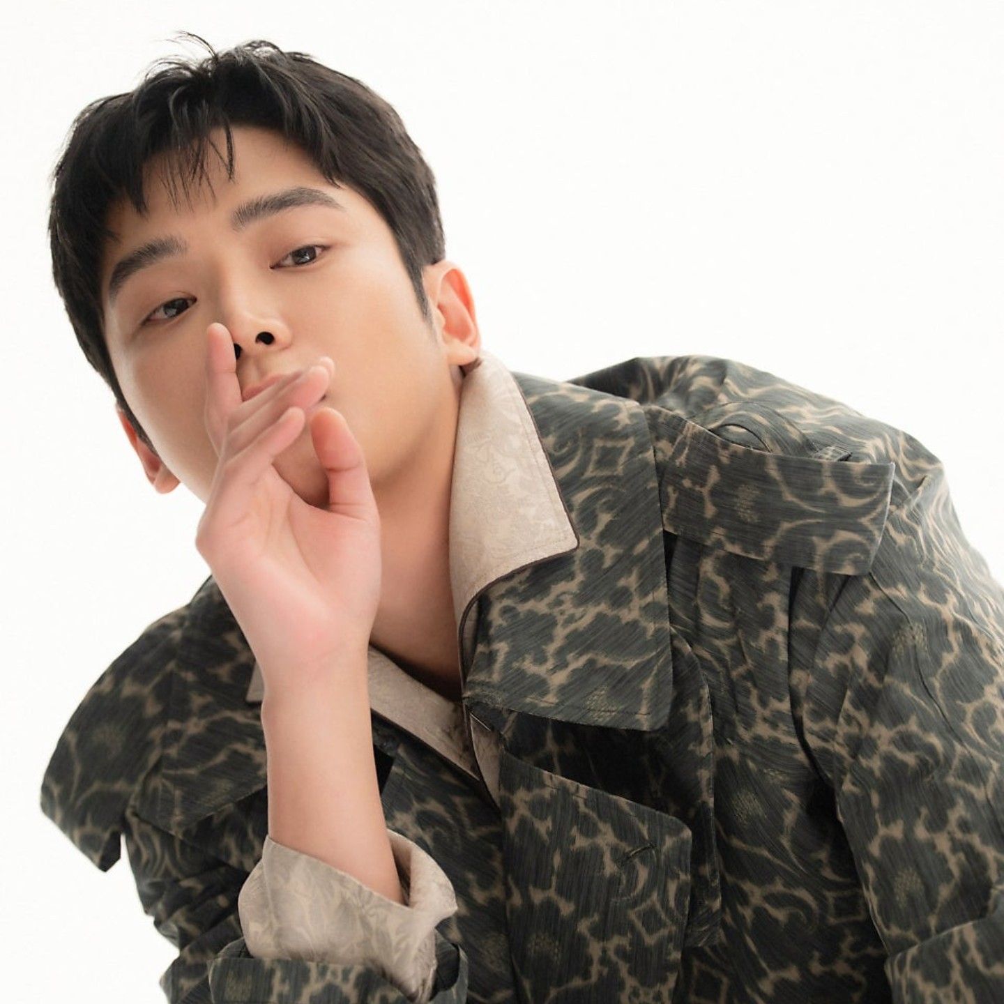 로운 최근 활동샷