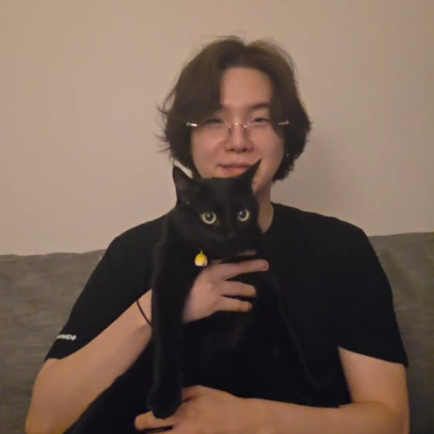 SUGA (BTS)の最新写真