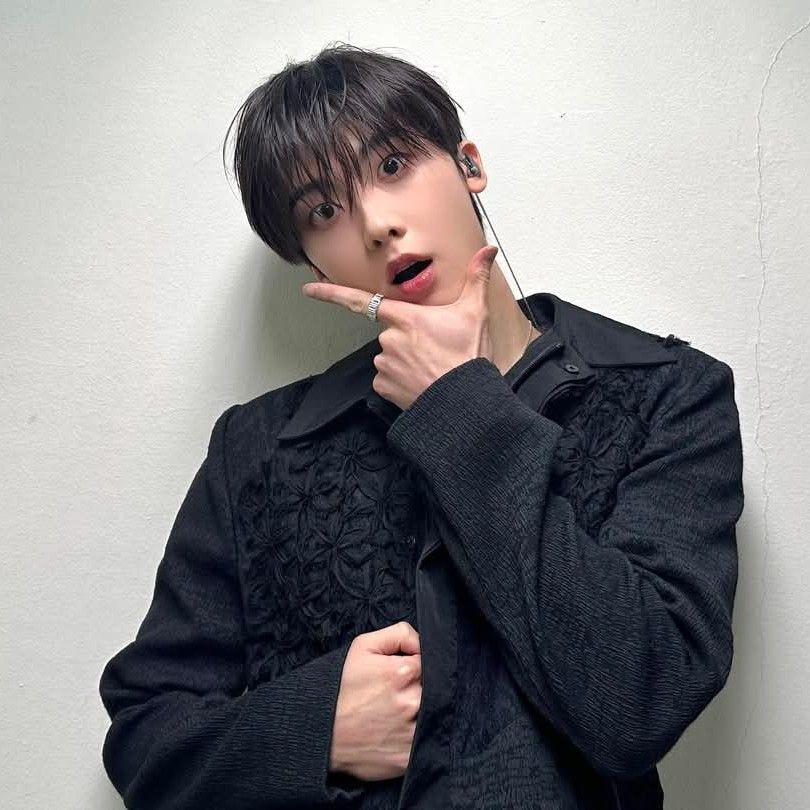 Behind-the-scenes cut of Sanha (ASTRO)