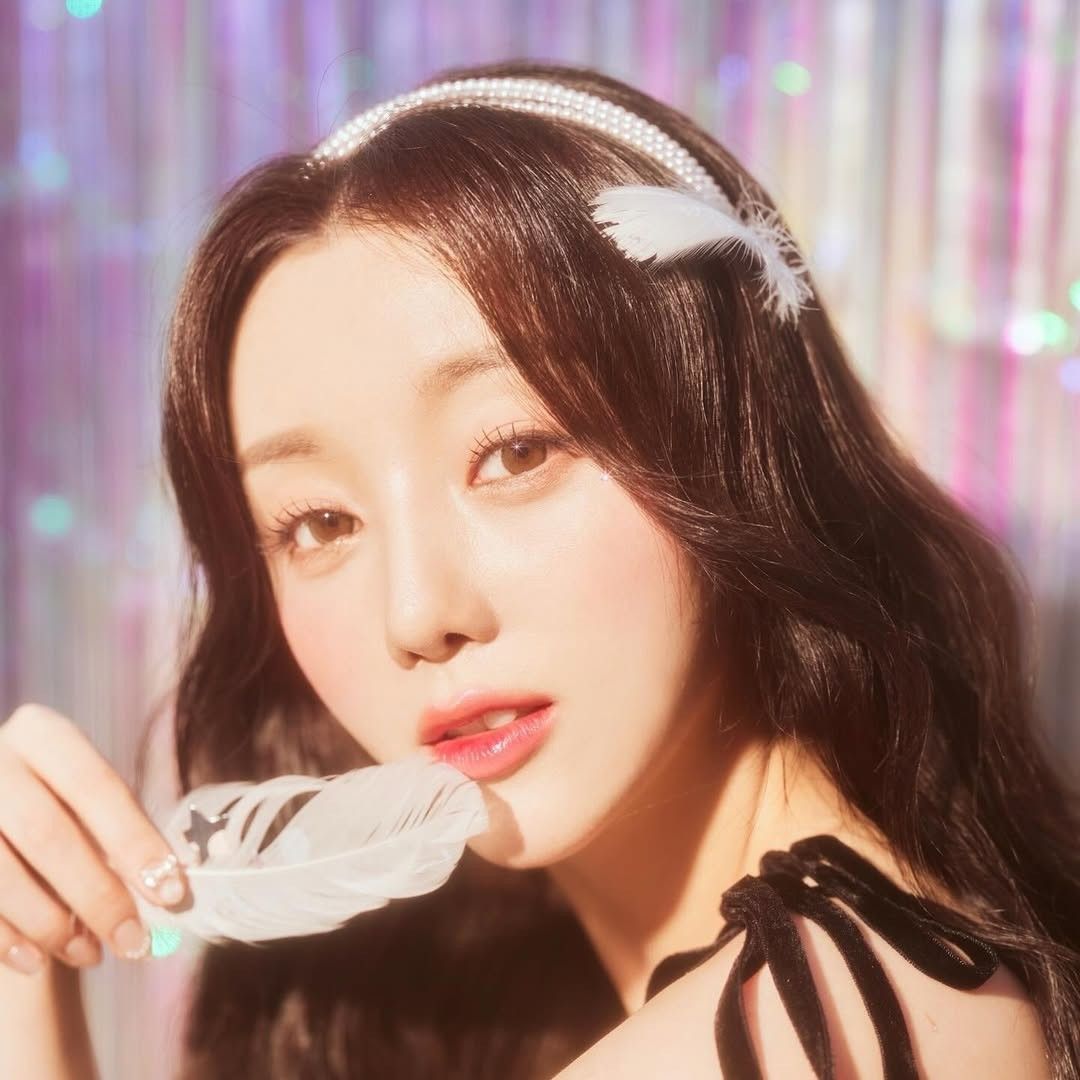 A moment captured by Kei (Lovelyz)'s fan