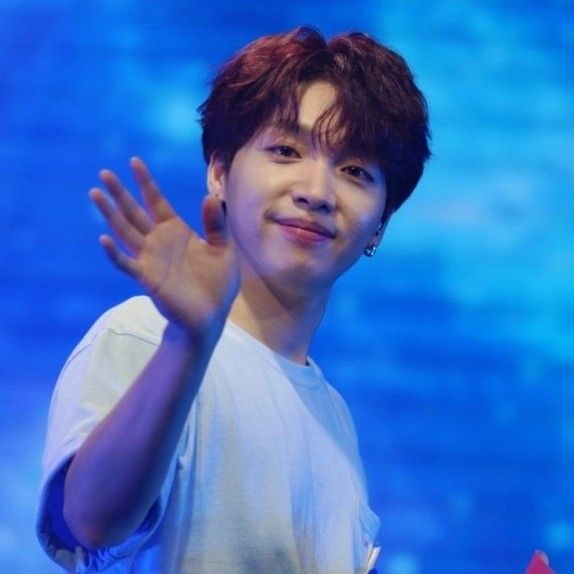 Latest photo of Jeong Sewoon