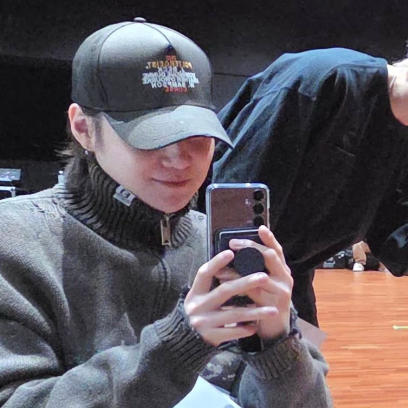 Behind-the-scenes cut of SUGA (BTS)