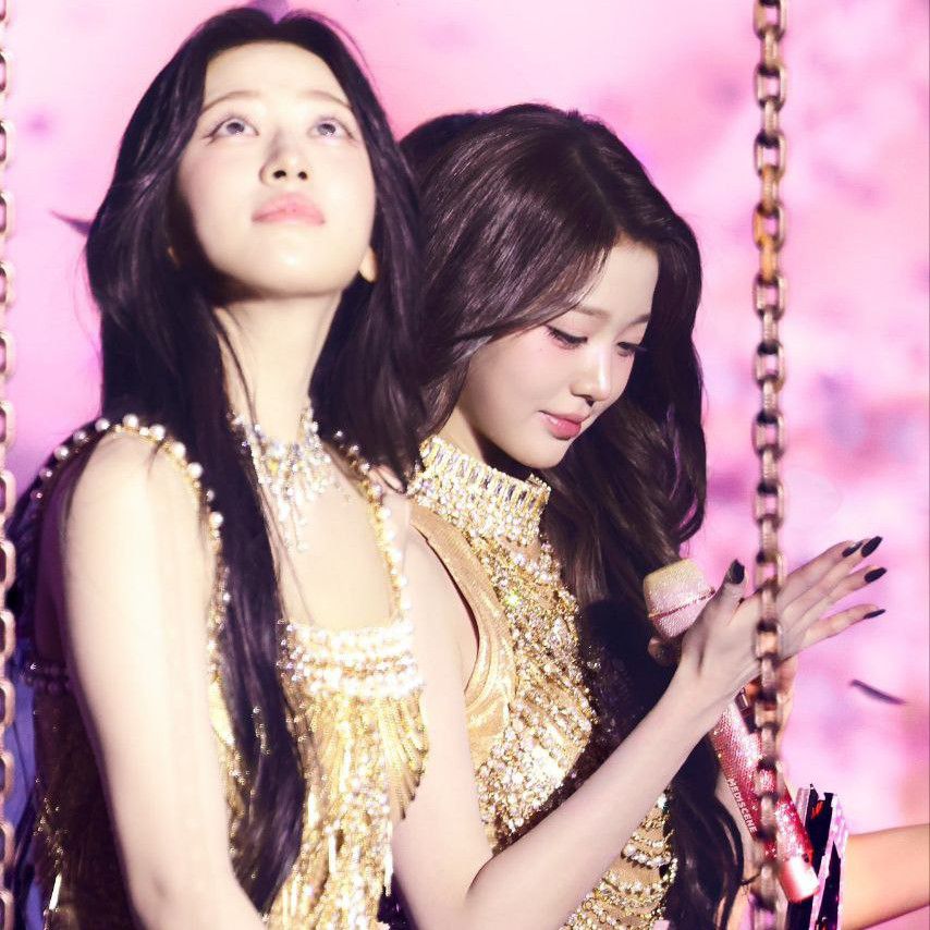 안유진 (IVE)의 최신 사진