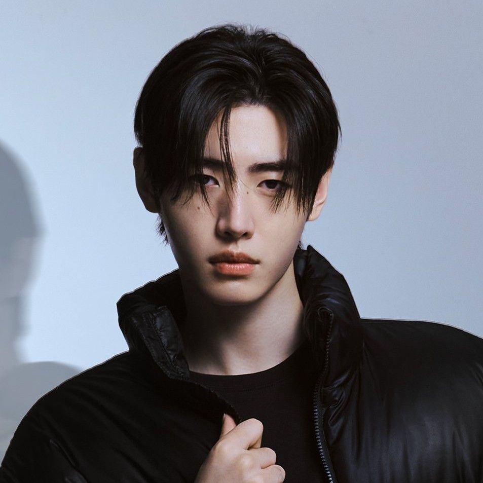 A moment captured by Sunghoon (ENHYPEN)'s fan