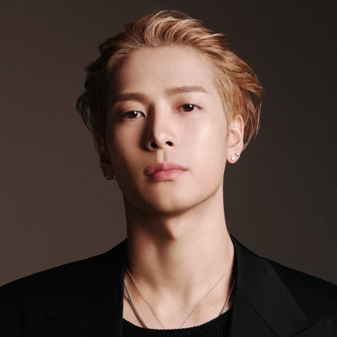 Behind-the-scenes cut of Jackson (GOT7)