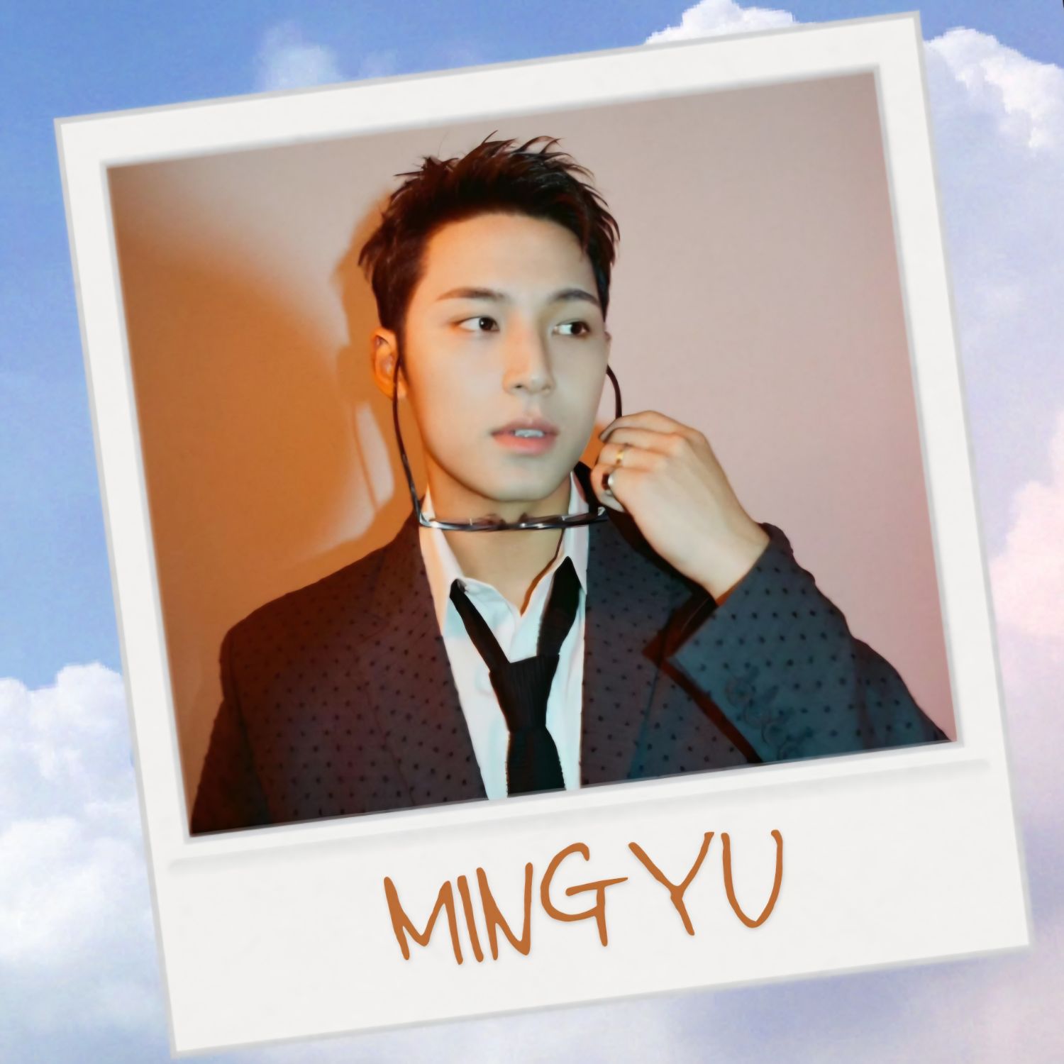Latest photo of Mingyu (SEVENTEEN)