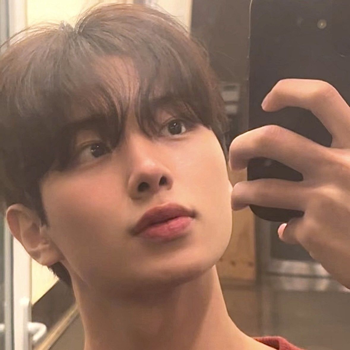 Behind-the-scenes cut of Ryu Junmin (ATBO)