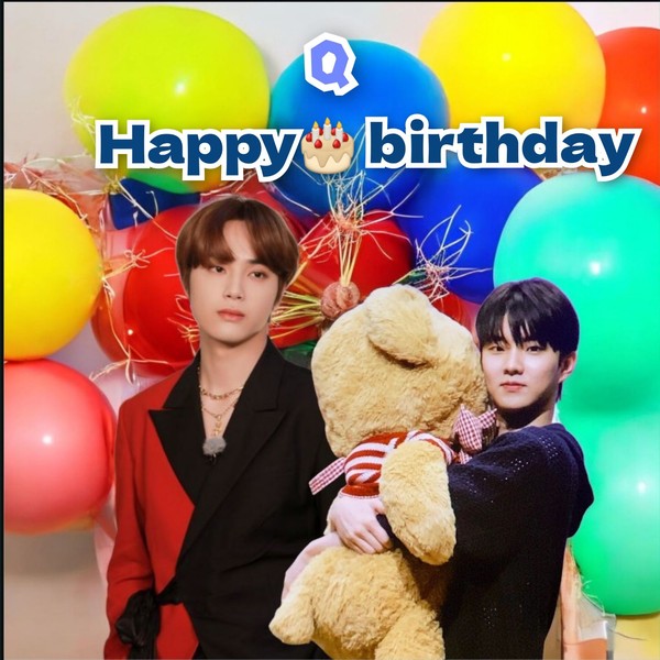 Signature photo of Q (THE BOYZ) capturing their charm