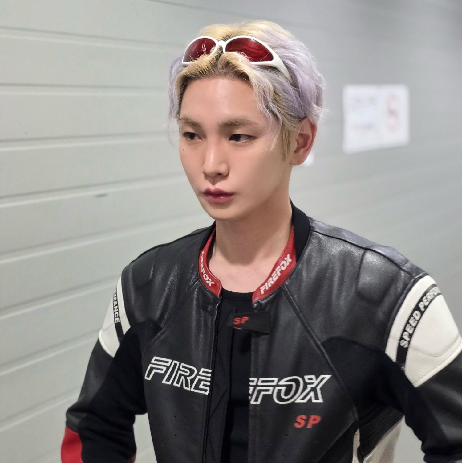 Foto aktivitas terbaru Key (SHINee)