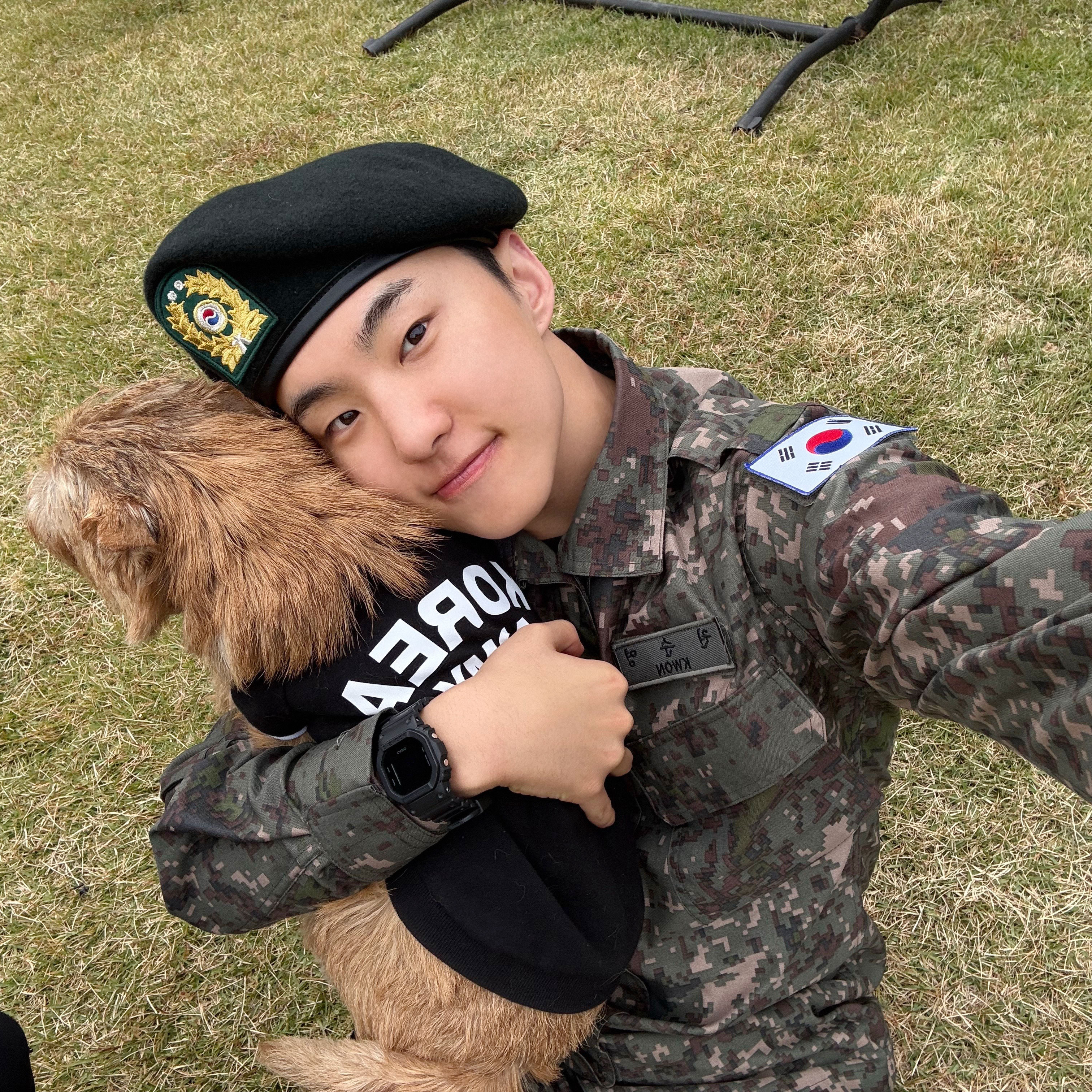 Recent activity shot of SEVENTEEN