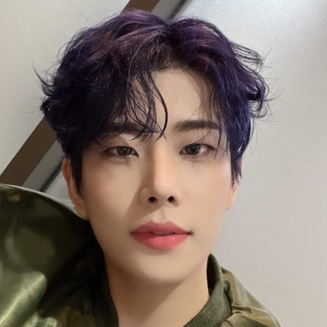 Behind-the-scenes cut of MJ (ASTRO)