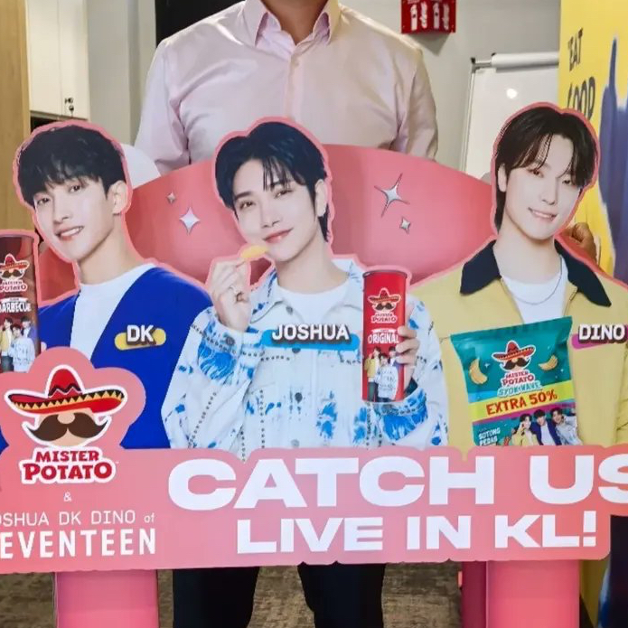 A moment captured by Joshua (SEVENTEEN)'s fan