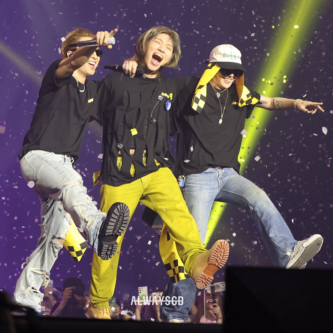 Momen yang diabadikan oleh penggemar BIGBANG