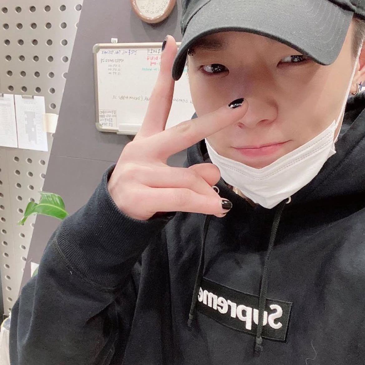 BOBBY (iKON)的最新照片