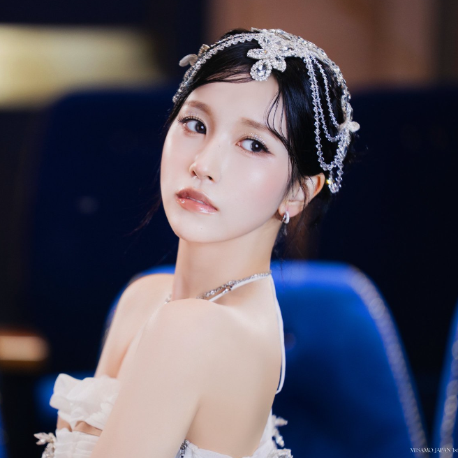 미나 (TWICE)의 최신 사진