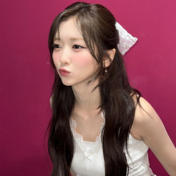 Popular profile picture of MiU (MADEIN) loved by fans