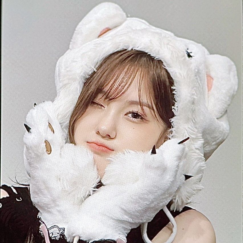 Recent activity shot of Kim Chaehyun (Kep1er)