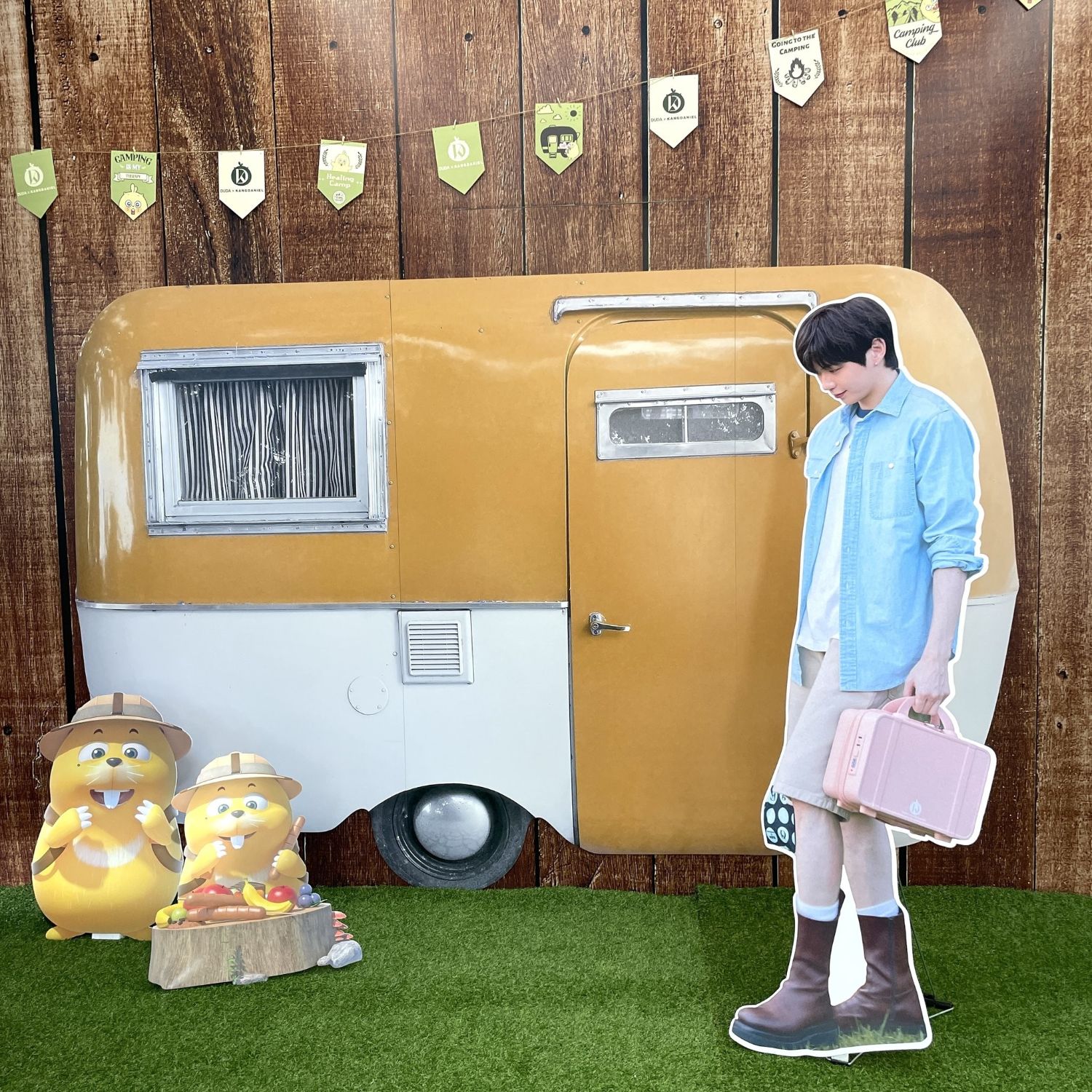 Latest photo of Kang Daniel