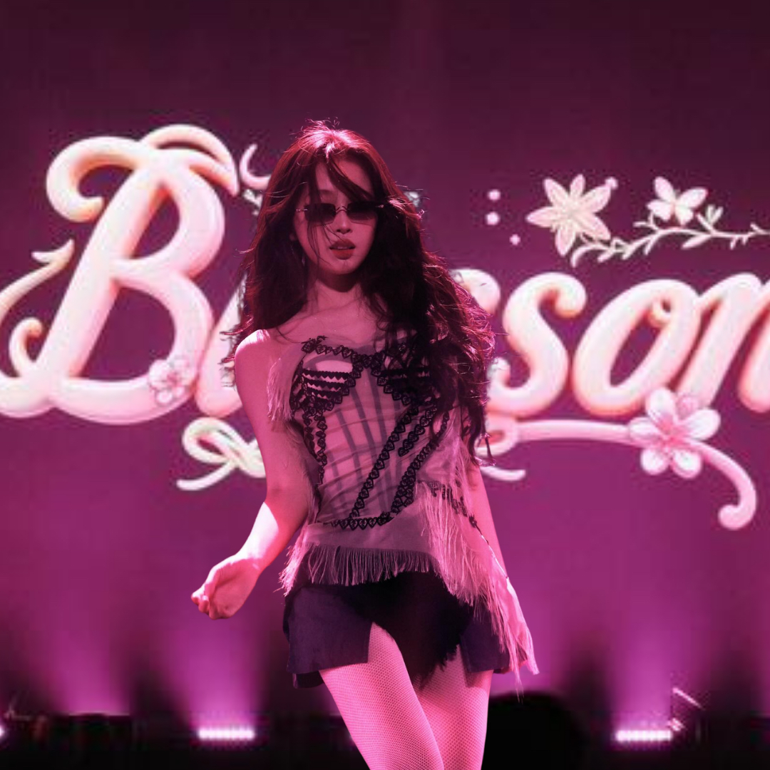 A moment captured by Esther Yu's fan