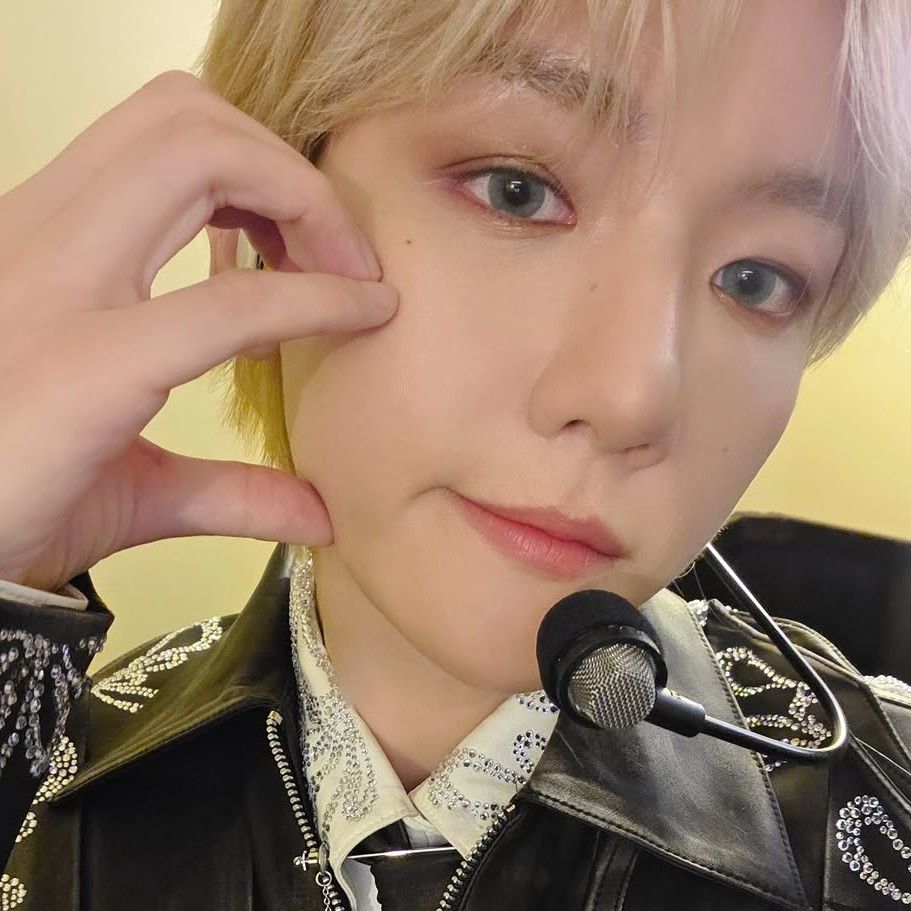 Momen yang diabadikan oleh penggemar Baekhyun (EXO)