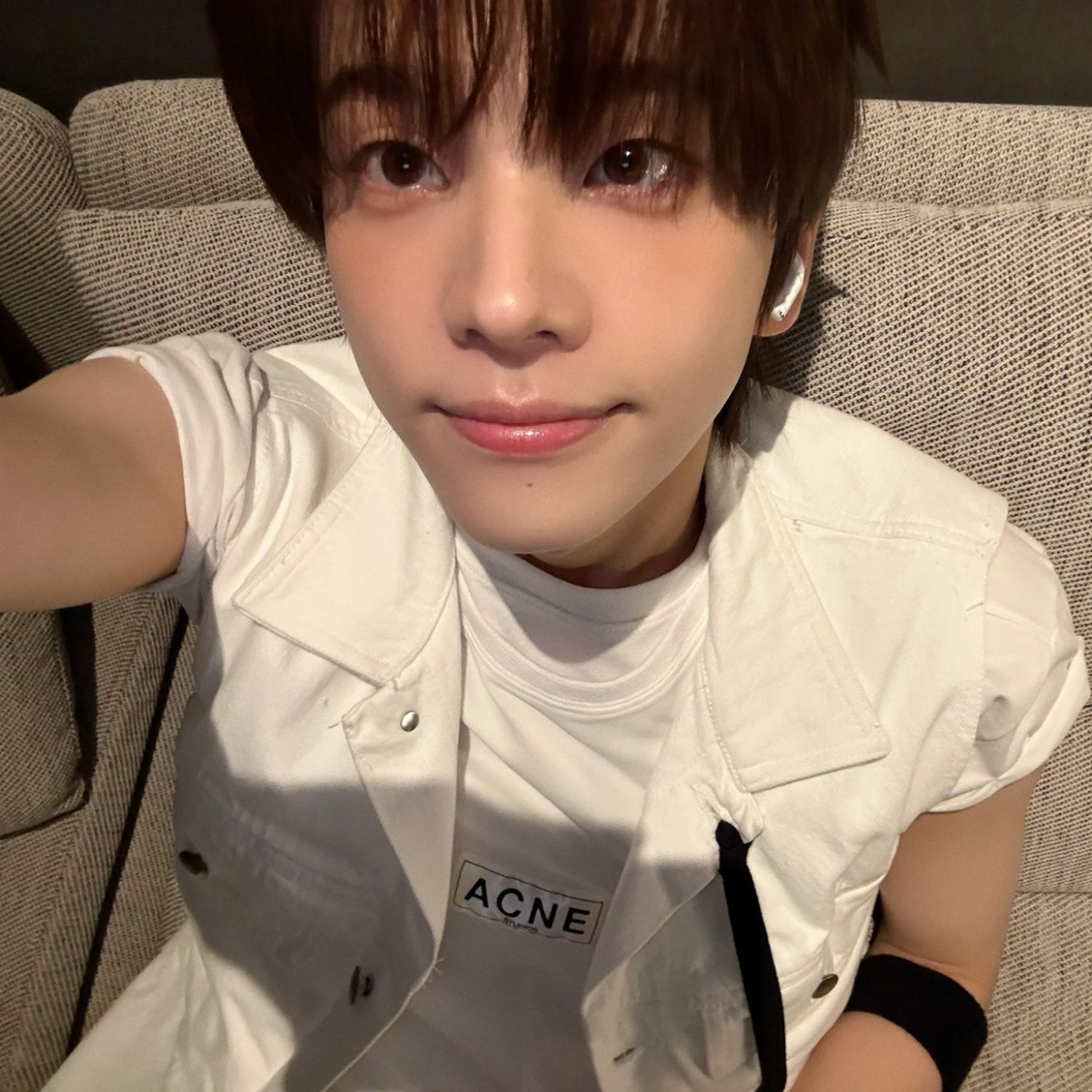 シニュ (TWS)の舞台裏ショット