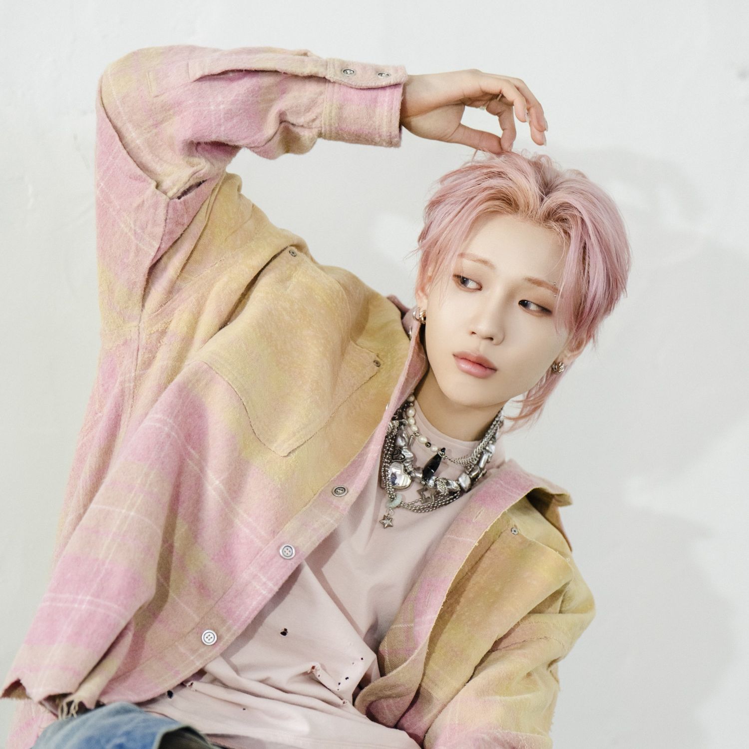 Latest photo of Junhyeok (TNX)