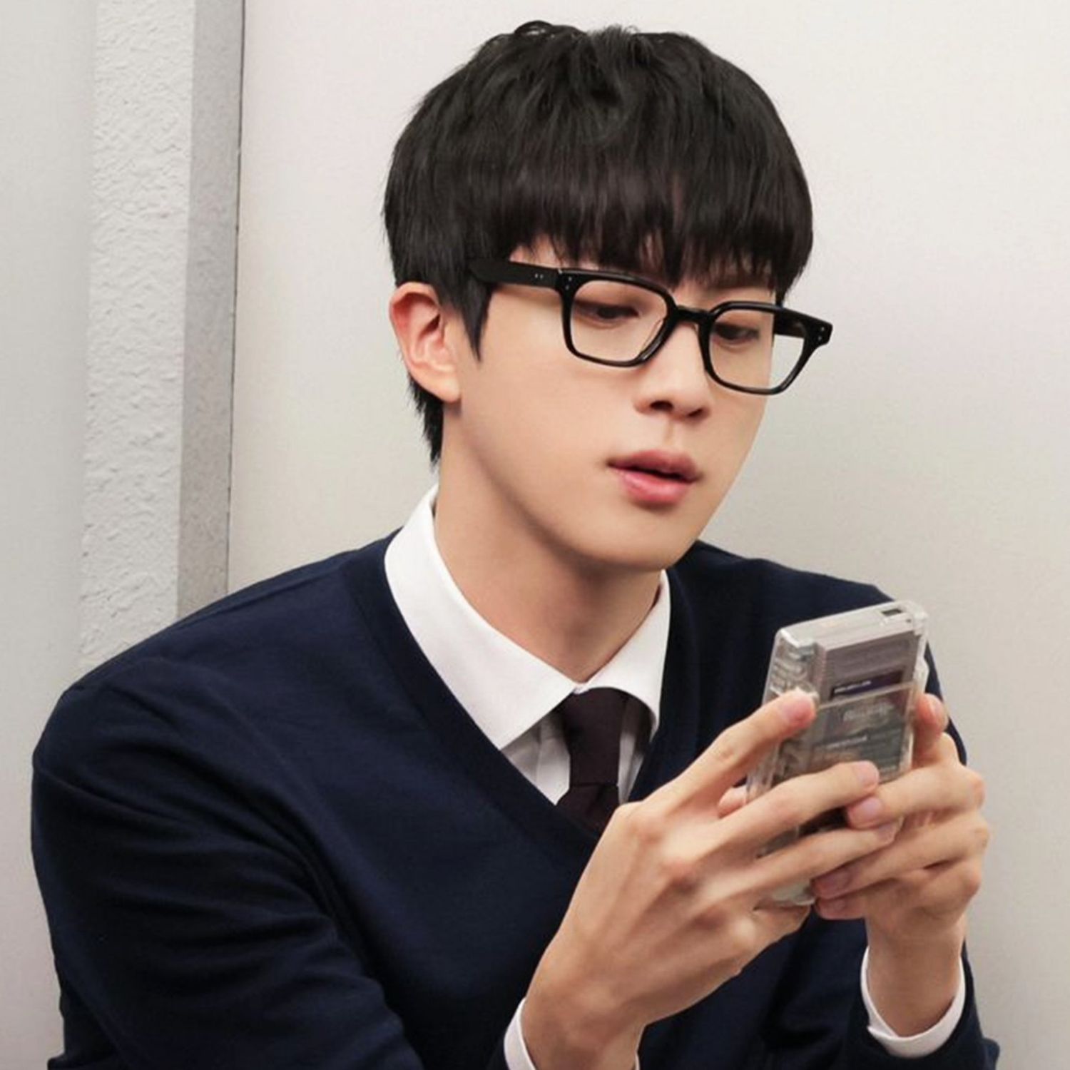 Foto aktivitas terbaru Jin (BTS)