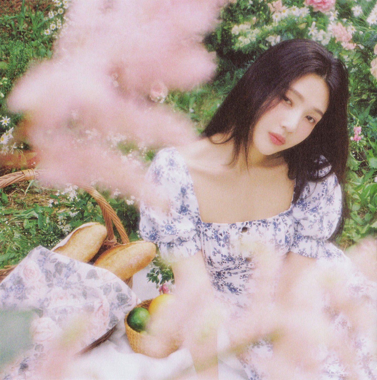 Recent activity shot of Joy (Red Velvet)
