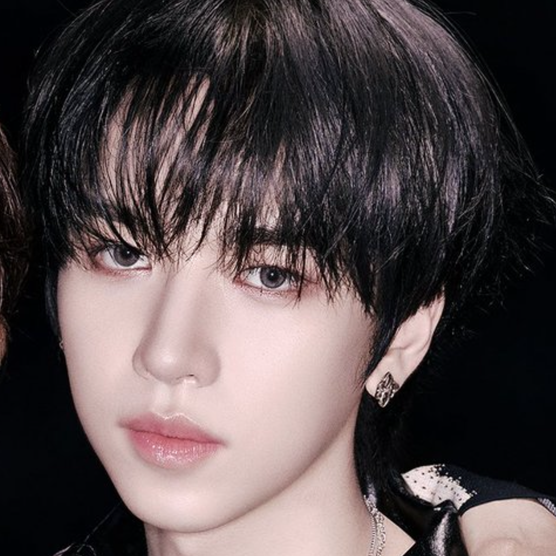Recent activity shot of Hanjun (n.SSign)