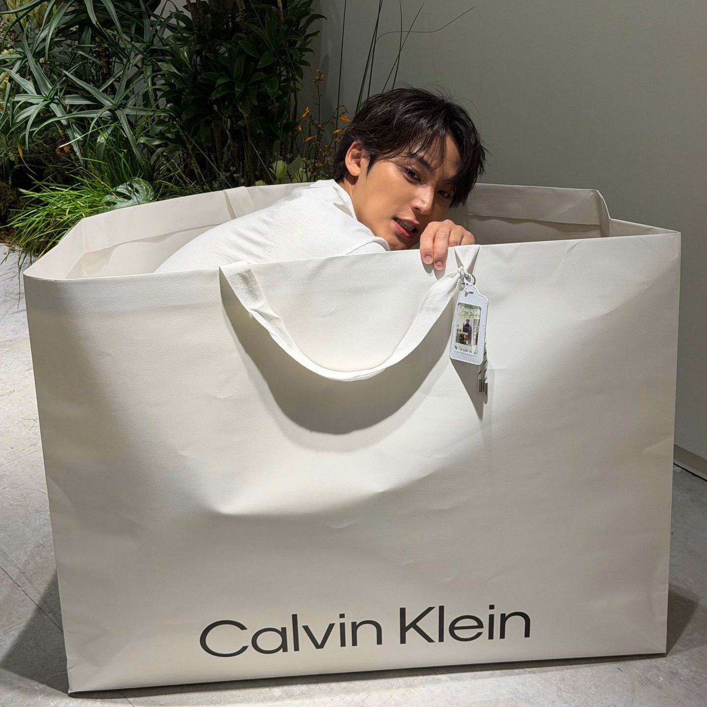 Behind-the-scenes cut of Mingyu (SEVENTEEN)