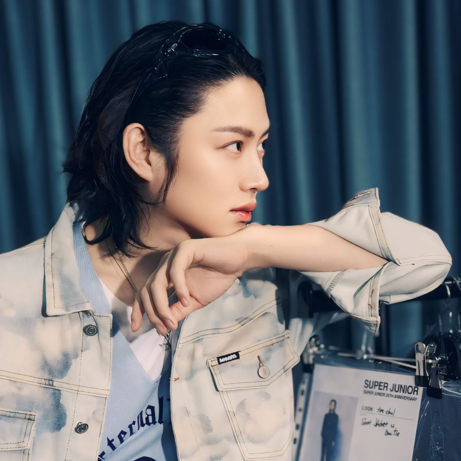 希澈 (Super Junior)的最新照片