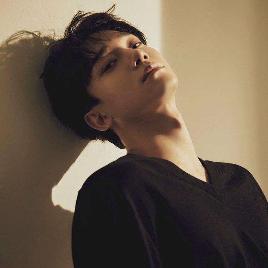 Latest photo of Chen (EXO)