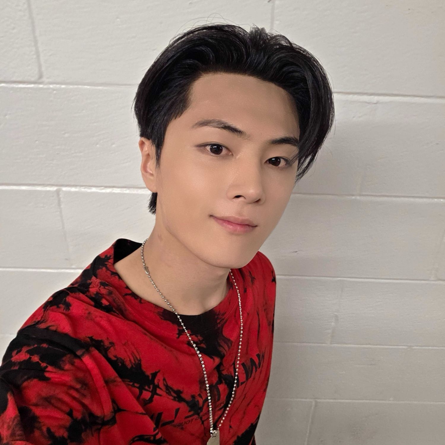 Latest photo of Jay (ENHYPEN)