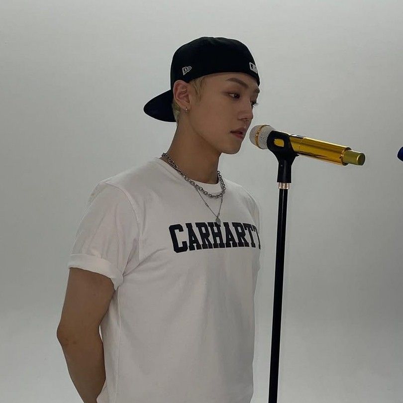 Latest photo of Chan (A.C.E)