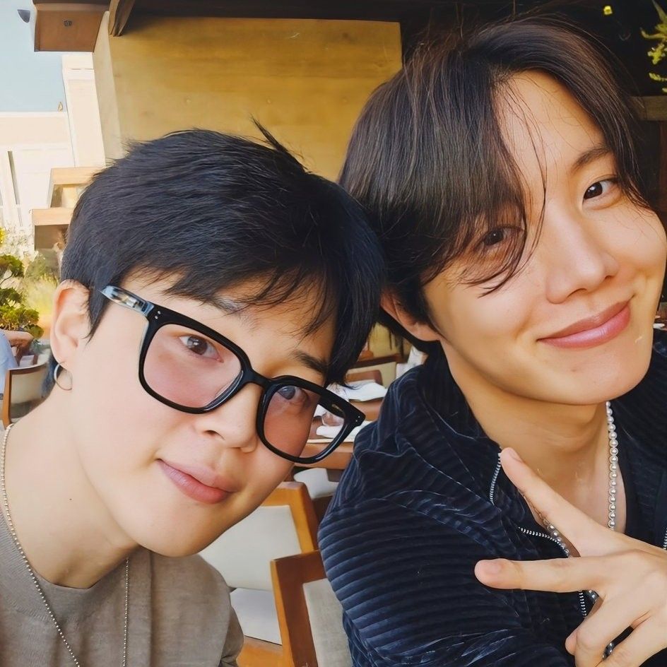 Behind-the-scenes cut of j-hope (BTS)