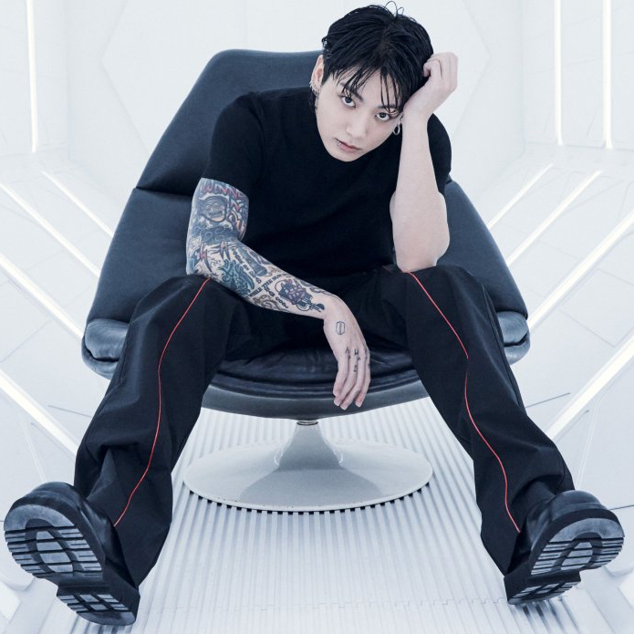 Foto aktivitas terbaru Jungkook (BTS)