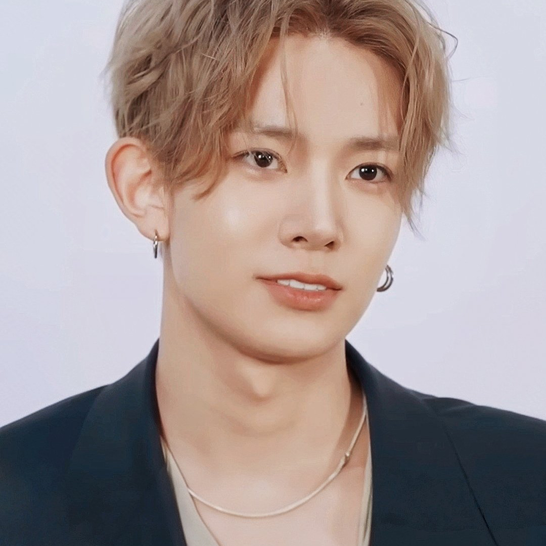 ヒスン アンケート ENHYPEN ヒスン ファンダムコミュニティ │ KPOP人気No.1アプリ