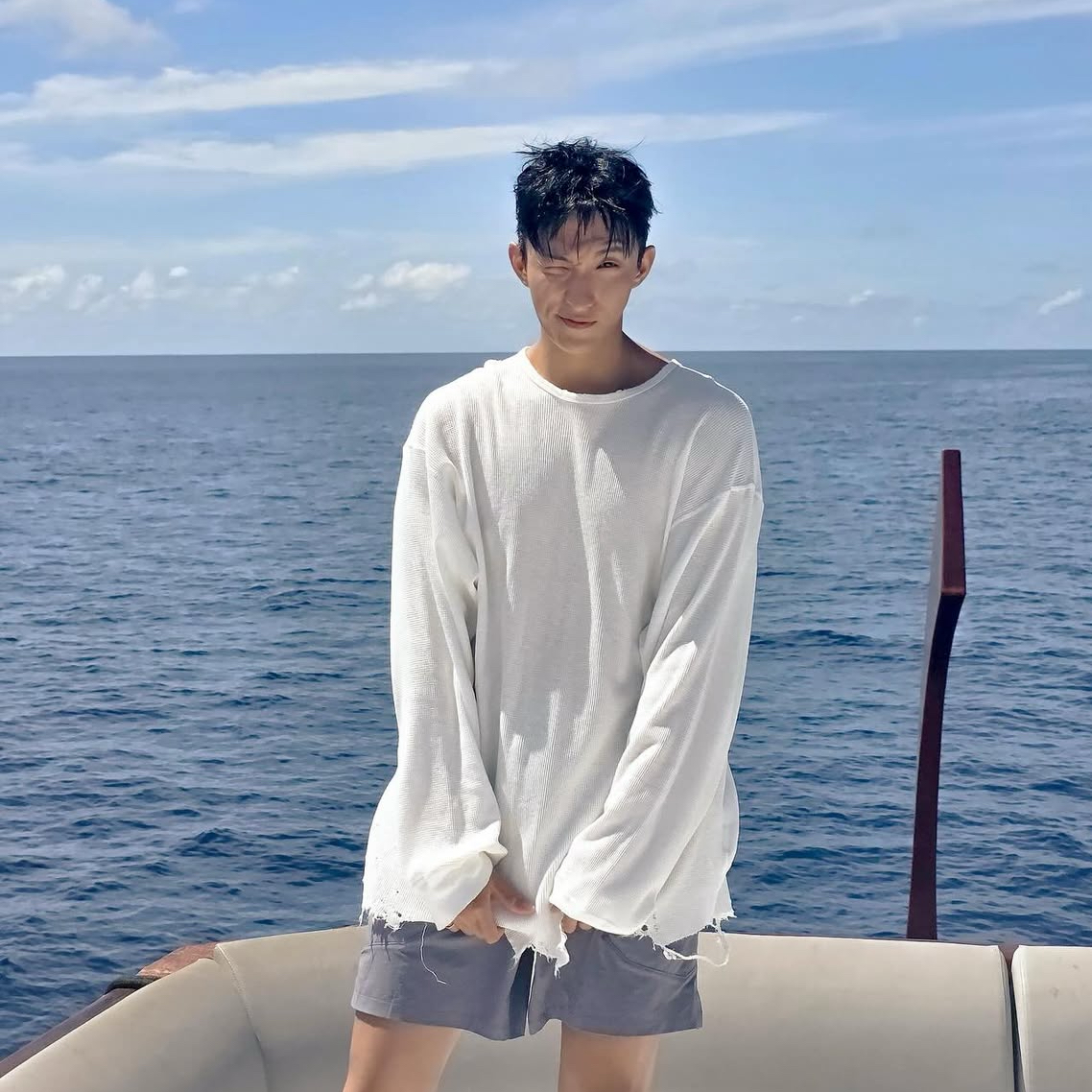 Latest photo of DK (SEVENTEEN)