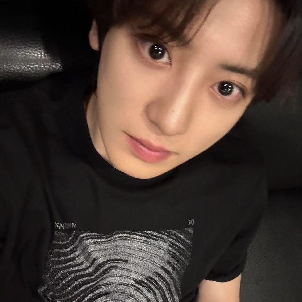 Recent activity shot of Chanyeol (EXO)
