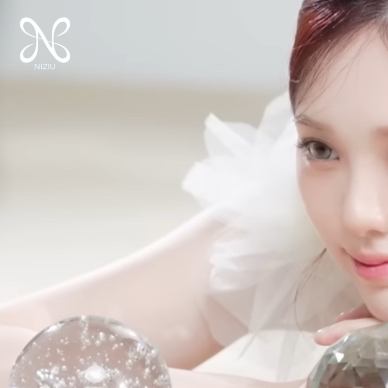 リオ (NiziU)の舞台裏ショット