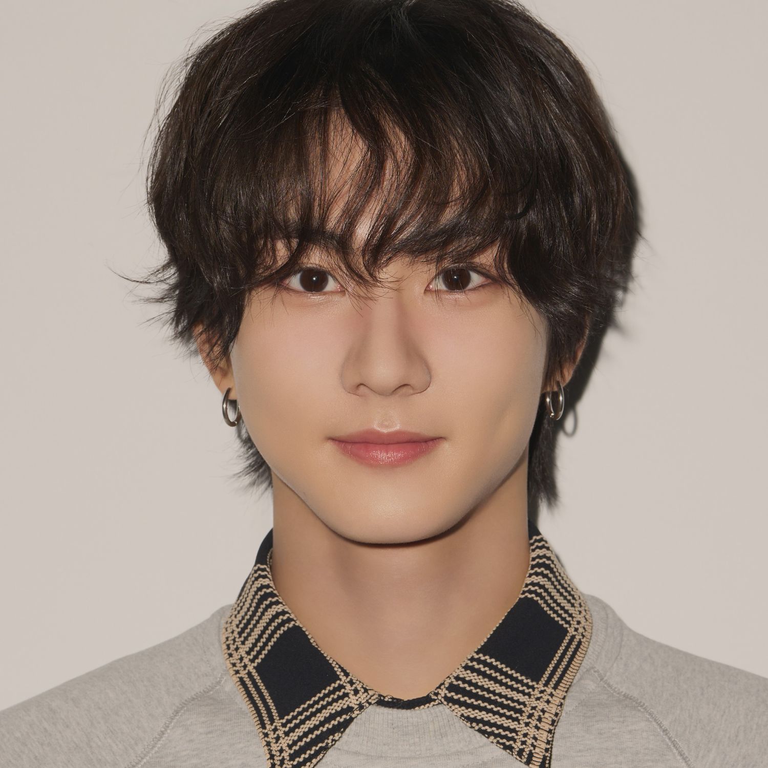 Behind-the-scenes cut of Jungwon (ENHYPEN)