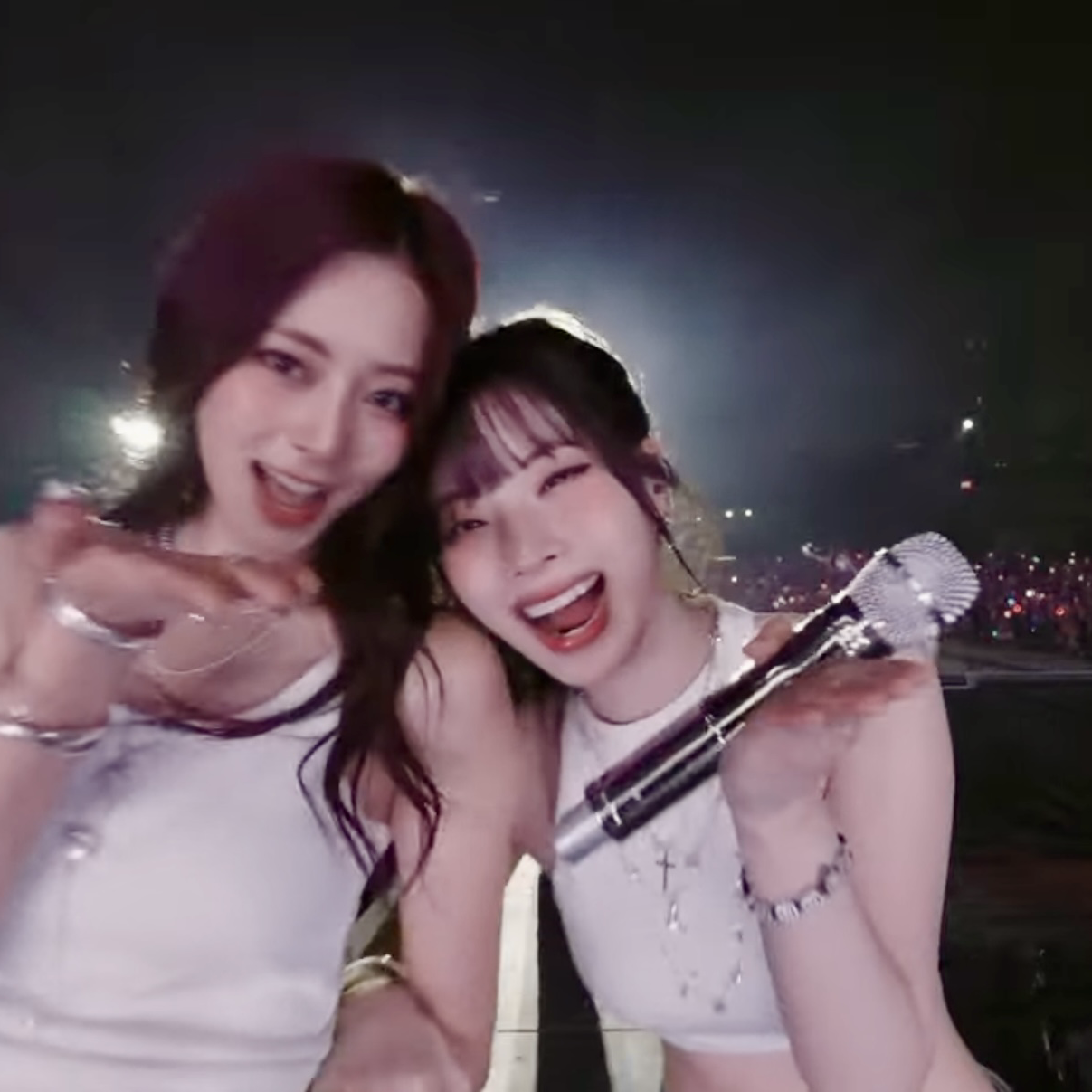 Behind-the-scenes cut of Dahyun (TWICE)