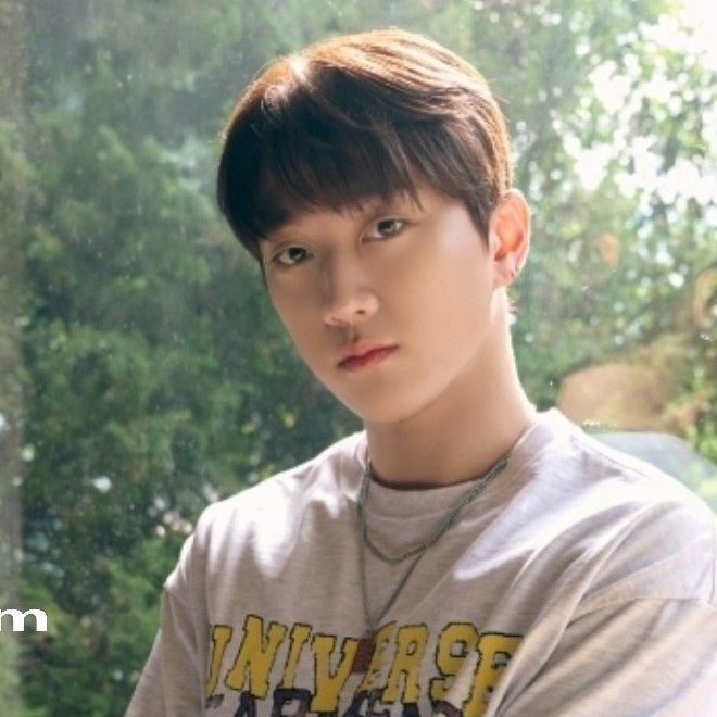 A moment captured by Hong Joochan (GoldenChild)'s fan