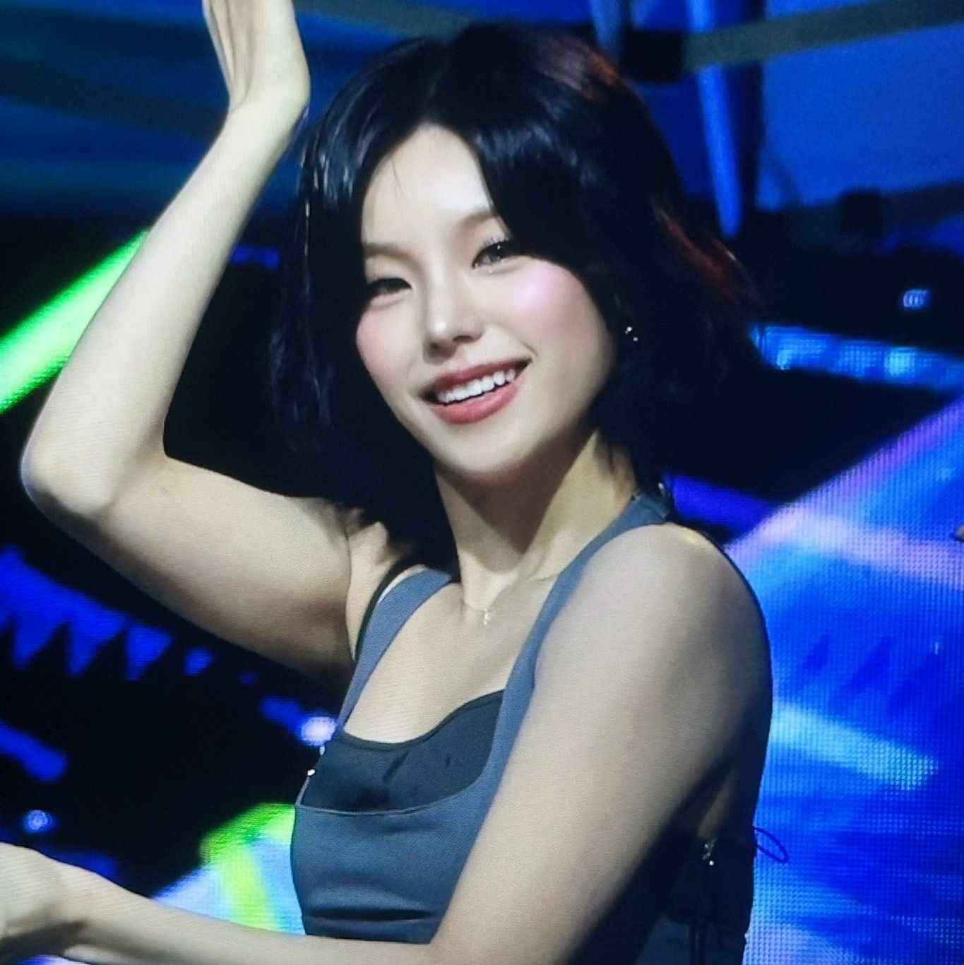 Latest photo of Yeji (ITZY)