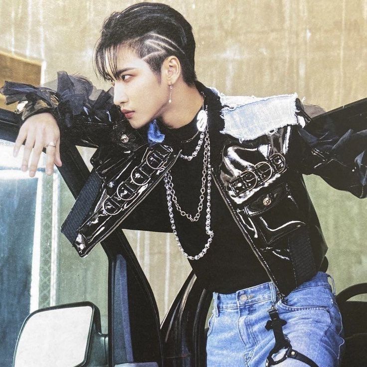 Latest photo of Seonghwa (ATEEZ)